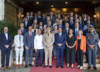 República Dominicana lanza programa global de control de carga y pasajeros