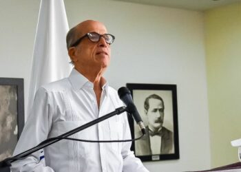 Max Puig advierte sobre los riesgos de eliminar financiamiento estatal a partidos