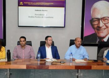 El PLD reagrupa fuerzas para redefinir su rol como partido opositor