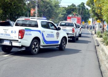 Policía captura de múltiples prófugos, incluyendo a “Careta”, buscado por homicidio