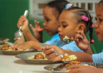 Inabie: familias ahorran más de 81 mil millones con alimentación escolar