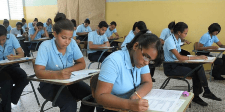 Resultados preocupantes: apenas el 48 % supera Pruebas Nacionales