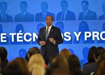 Banreservas impulsa la economía con logros históricos y expansión internacional