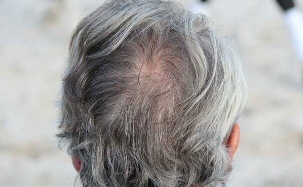 La revolución de las canas: ¿adiós al cabello gris?