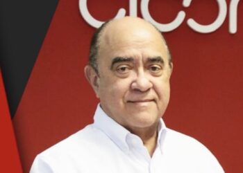 Quiterio Cedeño defiende La Semanal de Abinader 