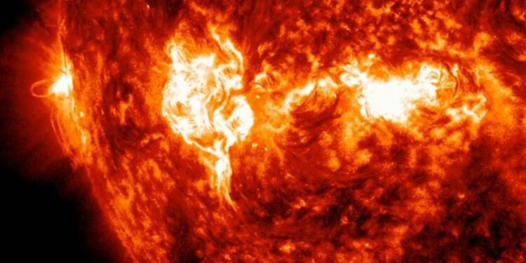 El Sol registra una potente llamarada de la clase más intensa
