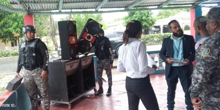 Operativos policiales contra delincuencia y contaminación sonora