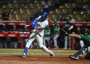 Tigres ganan a Estrellas en extra innings