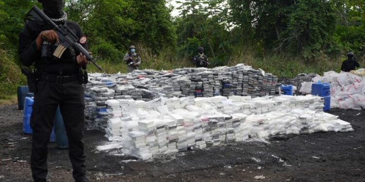 Miriam Germán lidera la incineración de casi 10 toneladas de cocaína