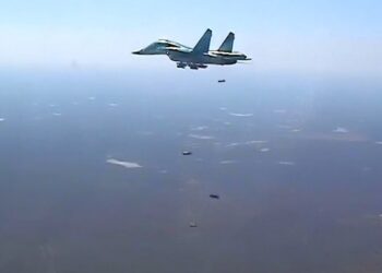 Siria cifra en "más de 400″ los "terroristas" muertos en bombardeos junto a Rusia