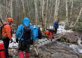 Dos hombres mueren de frío buscando a Pies grande en bosque de EEUU