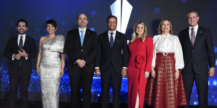 ADOCOSE realiza la 9na entrega de los Premios a la Excelencia 2024