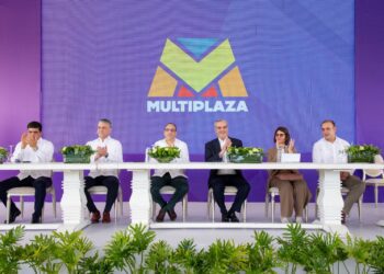 Grupo Ramos inaugura multiplaza Charles de Gaulle en Santo Domingo Este