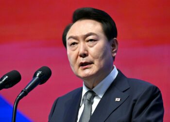 Parlamento de Corea del Sur aprueba destitución de presidente