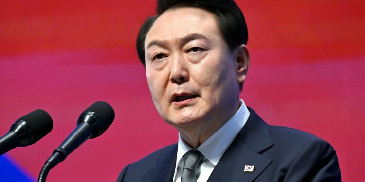 Parlamento de Corea del Sur aprueba destitución de presidente