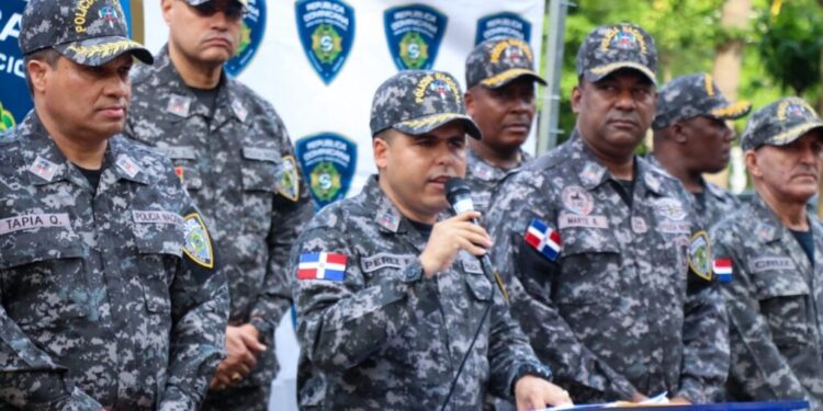 Refuerzan la seguridad con 1,200 agentes para Navidad 2024