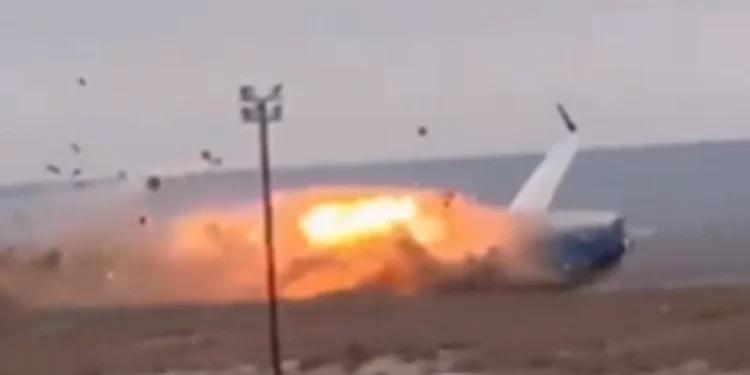 Al menos 39 muertos en accidente aéreo en Kazajistán