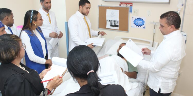 Hospital Ney Arias Lora atiende más de 400 casos en Navidad