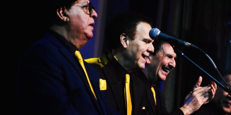 Milly, Eddy y el Conjunto Quisqueya celebran la Navidad en grande