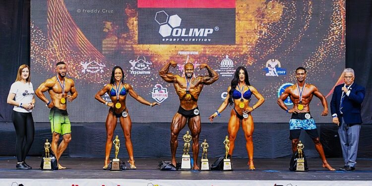 Carlos Tejada se corona gran absoluto body building en Santiago