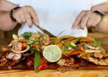 Restaurante La Chivería celebra su tercer aniversario en San Cristóbal