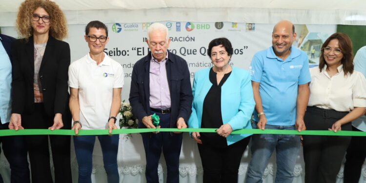 BHD reconstruye vidas: 75 nuevas viviendas en El Seibo