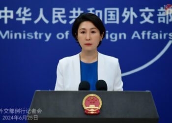 China defiende soberanía panameña frente a críticas de Trump