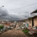 La pobreza se urbaniza y revela nuevas vulnerabilidades en Latam y el Caribe