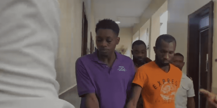 Imponen prisión preventiva para haitianos por agresión en Piantini