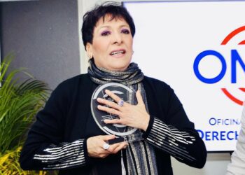 La cantante Sophy Hernández fue reconocida por su legado musical