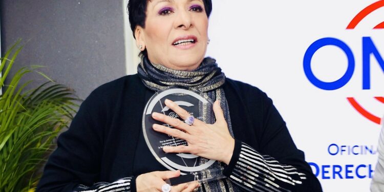 La cantante Sophy Hernández fue reconocida por su legado musical