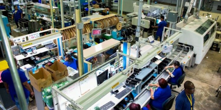 Exportaciones Zonas francas crecen 7.7 %; Haití con notable crecimiento