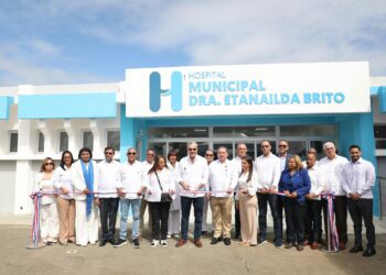 Presidente Abinader inaugura obras de infraestructura en Las Guáranas