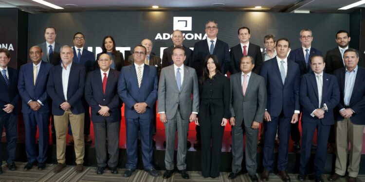 ADOZONA proyecta exportaciones de 10,000 millones para 2025-26
