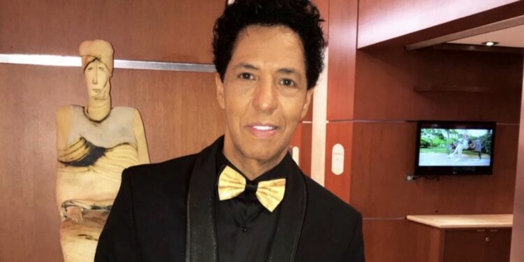 Bonny Cepeda enfrentó tormenta que lo llevó a dejar el Gobierno