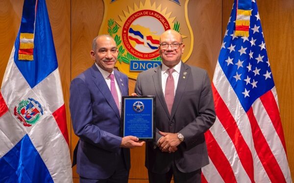 Legendaria agencia EEUU destaca ascenso de RD en captura de fugitivos 