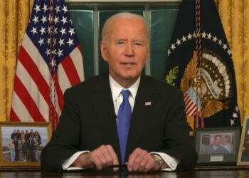 Biden advierte sobre una “oligarquía” en EE.UU. y desea éxito a la Administración Trump