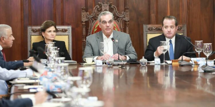 Gobierno realiza primer Consejo de Ministros del 2024; fija metas