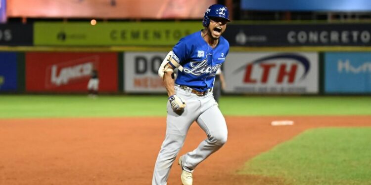 Tigres rugen con drama y empatan la serie final
