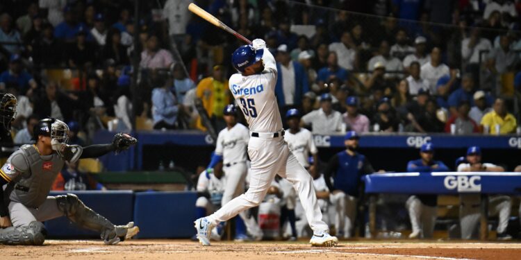 Tigres del Licey vencen a Águilas Cibaeñas 5-1 en inicio del round robin