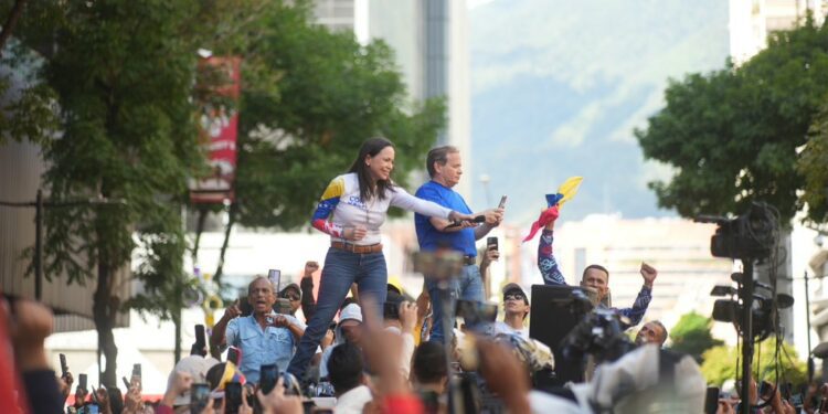 Régimen de Maduro secuestra a María Corina Machado en Caracas
