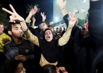 Israel excarcela a 200 prisioneros palestinos tras intercambio por soldados secuestrados