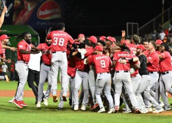 Leones del Escogido anuncian roster para la Serie del Caribe Mexicali 2025