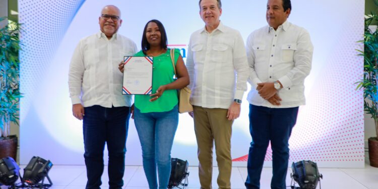 PROMIPYME otorga RD$100 millones a emprendedores en La Altagracia