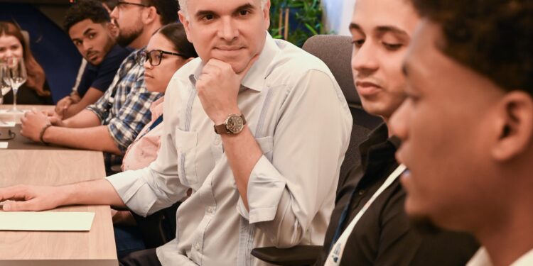 Luis Miguel De Camps: “Empleabilidad Juvenil, una apuesta por el futuro”