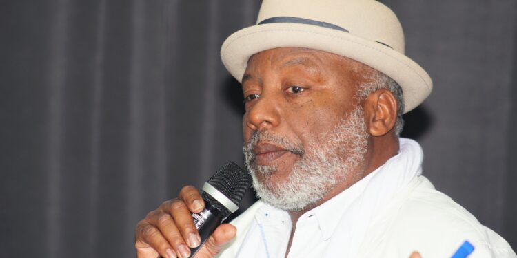 Afrodescendientes exigen justicia política y social en el Foro Bicentenario