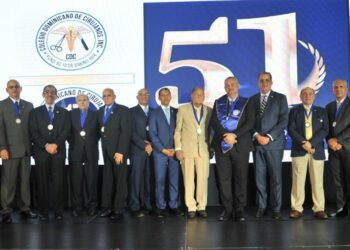 Reconocen a tres maestros de la cirugía dominicana