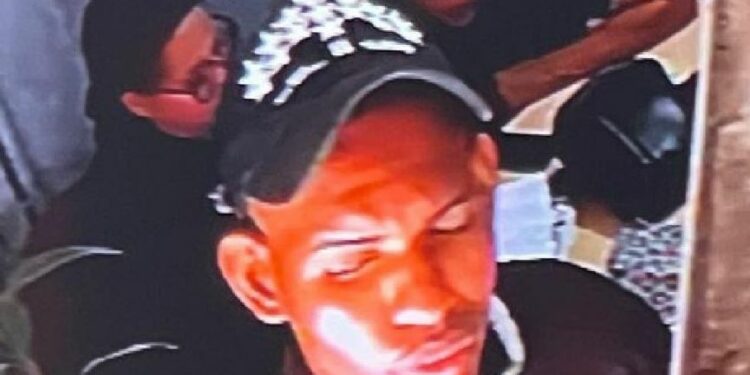 Policía persigue a delincuentes por violento asalto en La Zurza