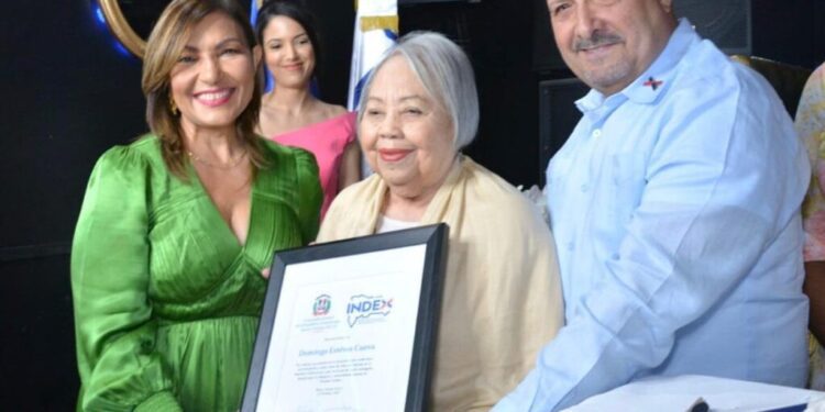 Pesar en Florida ante deceso destacada filántropa y enfermera dajabonense