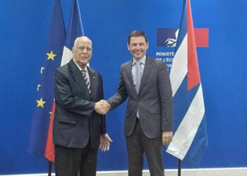 Cuba logra acuerdo con el Club de París sobre su deuda externa